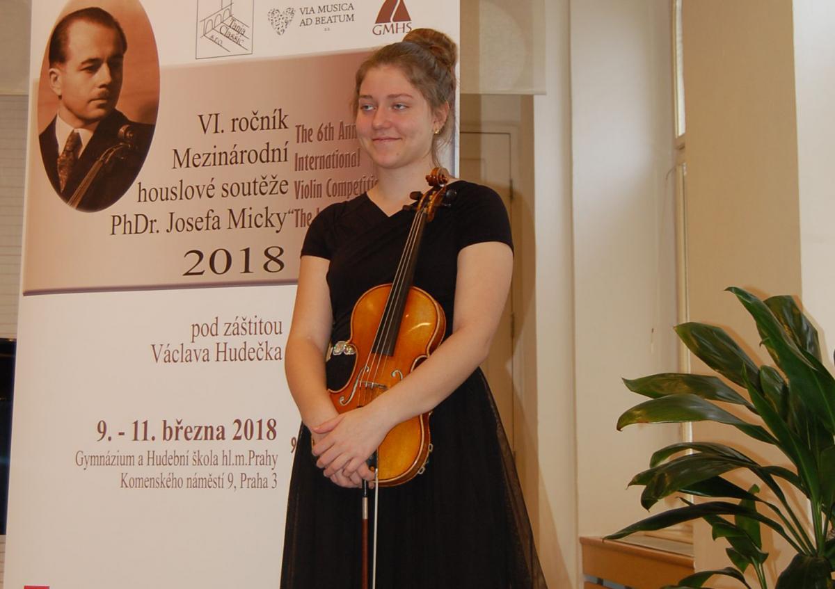 Emilia Szłapa najlepsza  w międzynarodowym konkursie