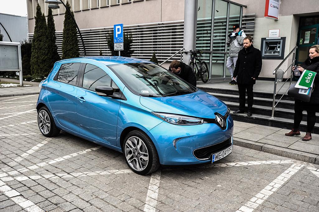 Straż miejska będzie jeździć Renault Zoe