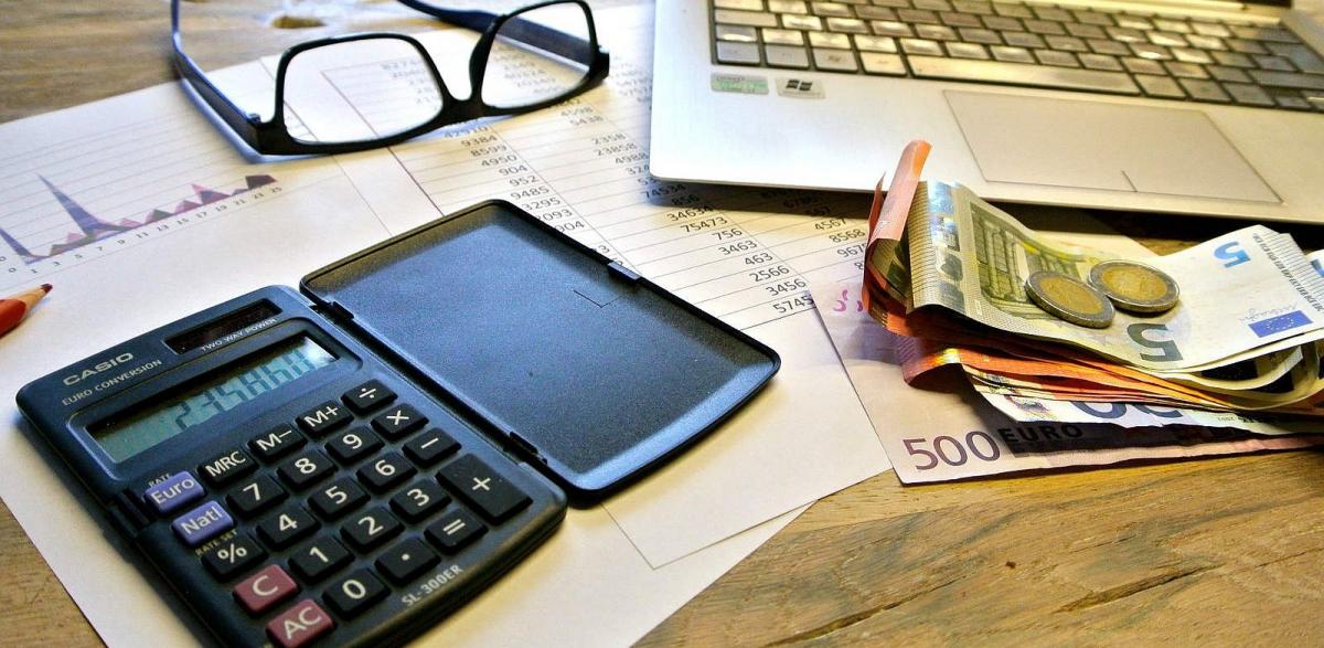 Przedsiębiorstwo jako darowizna – jak rozliczyć?