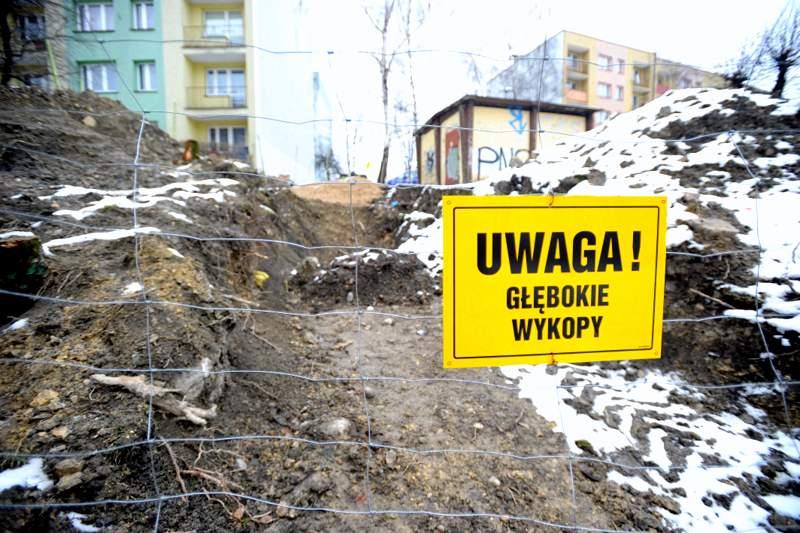 Co z zapadliskiem na Podwalu?