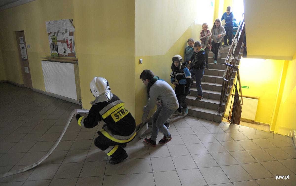 Bezpieczne Ferie w Cichym Kąciku