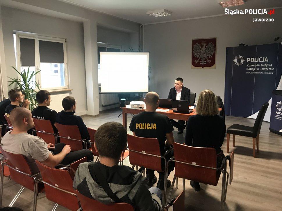 Przestępstwa z nienawiści. Policjanci się szkolą