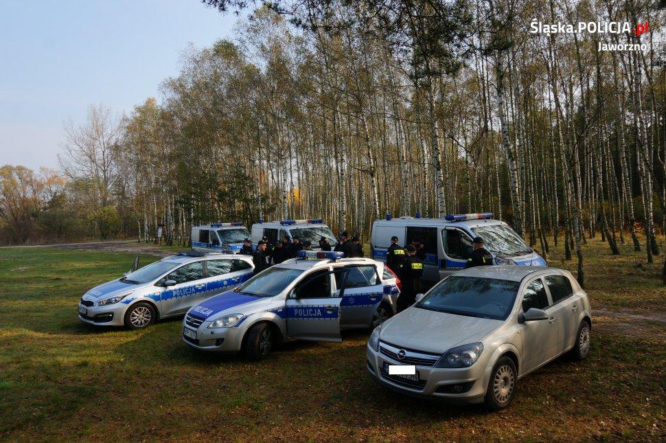 Odnalezienie poszukiwanego - w akcji uczestniczył policyjny śmigłowiec
