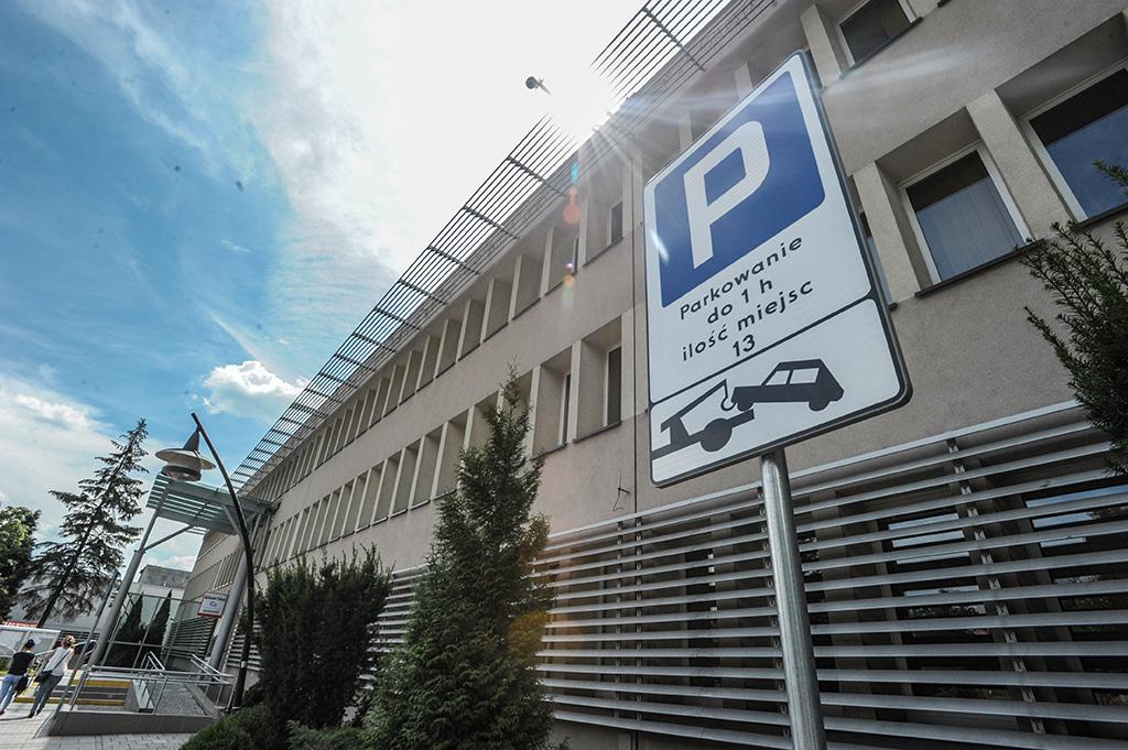 Nowe Zielone strefy parkowania pod urzędem