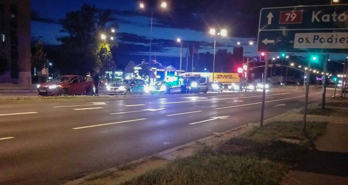 Spowodował kolizję z radiowozem