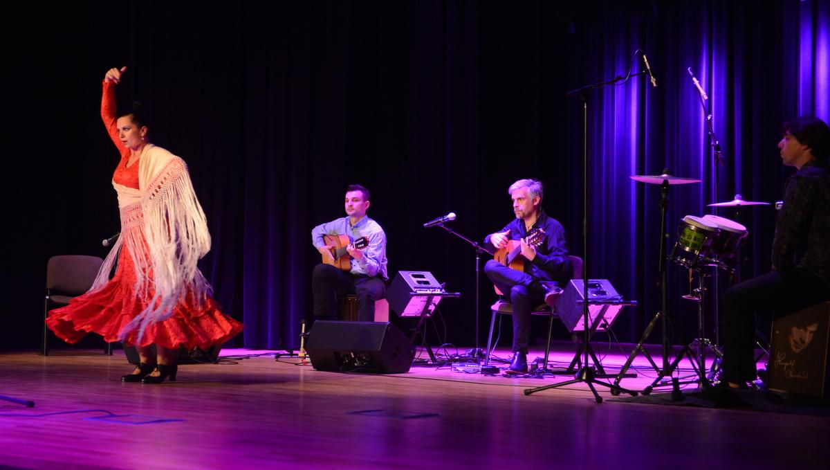 Zespół Viva Flamenco dla jaworznickich seniorów