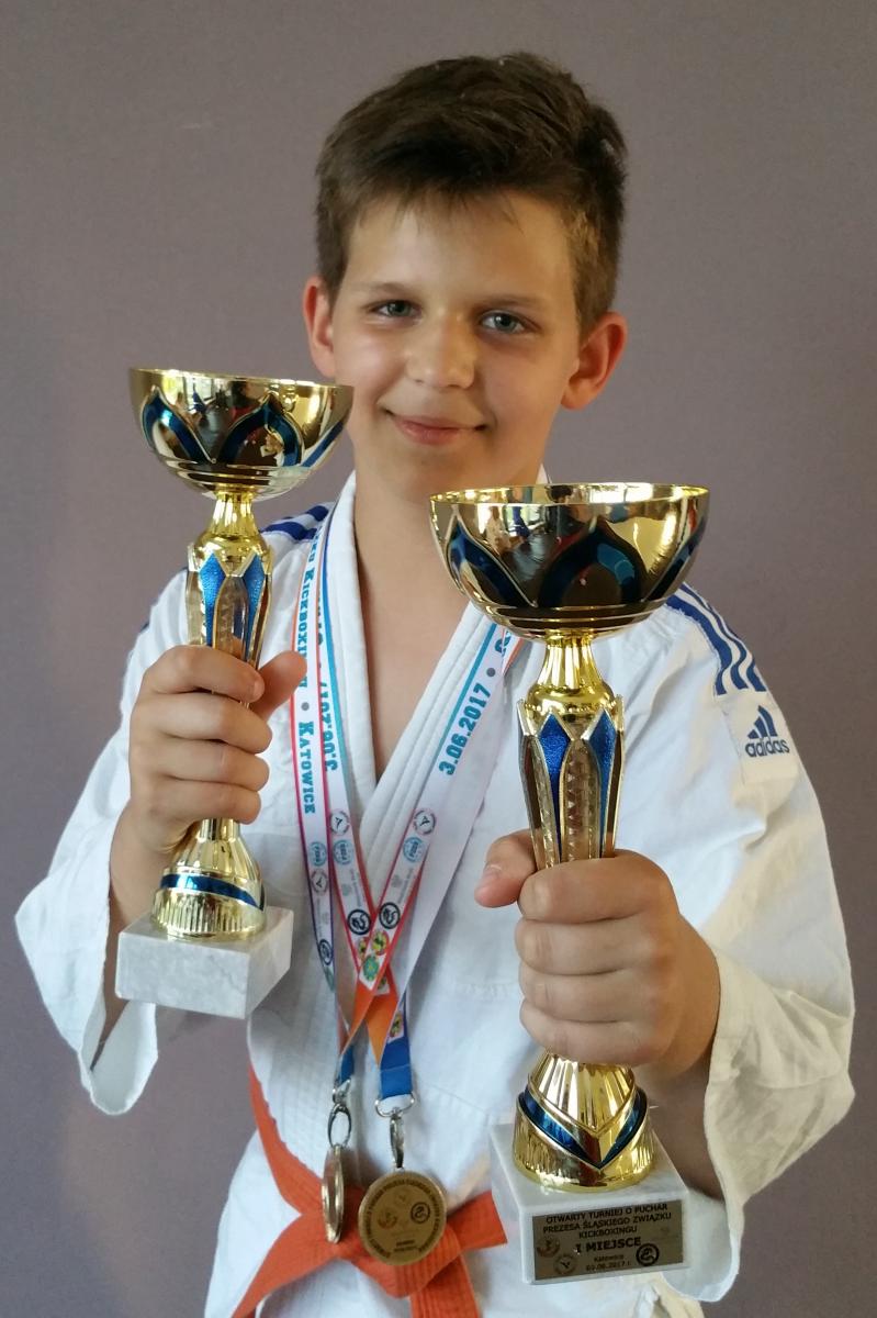 Podwójne złoto Dzikiego w Pucharze Śląska w Kickboxingu