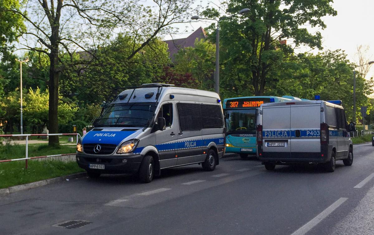 Podejrzewał, że kierowca jest pijany. Zadzwonił po policję