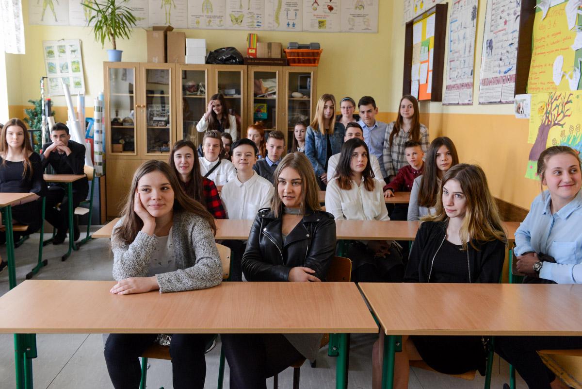 Egzamin gimnazjalny - uczniowie mierzyli się z częścią matematyczno-przyrodniczą