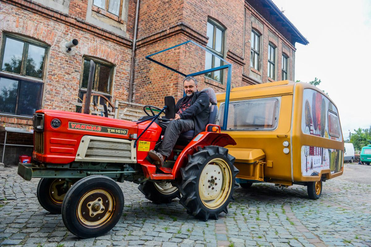 Wspólnota Betlejem - Odpal (na) traktor!