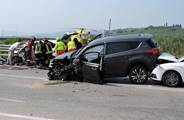 Zdarzył się wypadek? Jak wnioskować o odszkodowanie