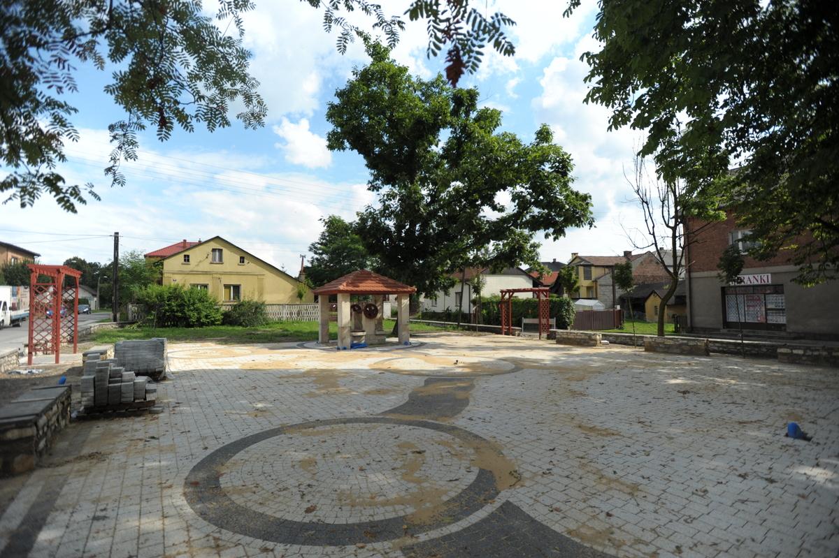Rynek w Jeleniu – prace potrwają do września