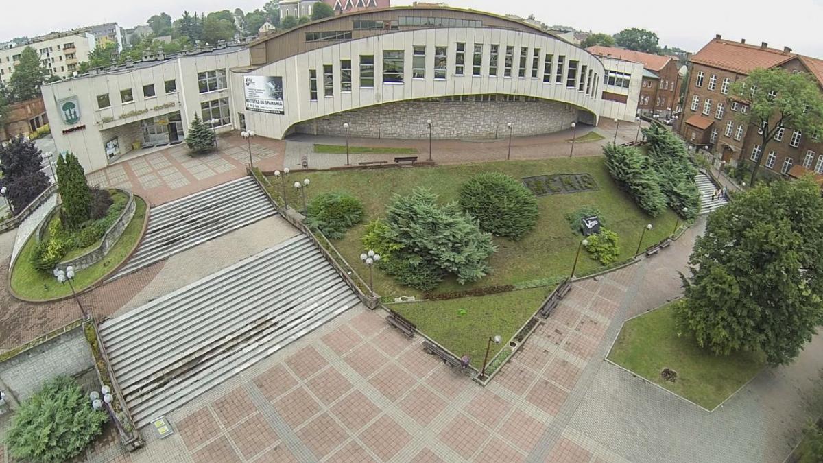 Parking przed halą w centrum zamknięty od 21 lipca