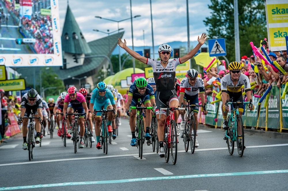 Bonifazio wygrywa w Nowym Sączu, Gaviria liderem
