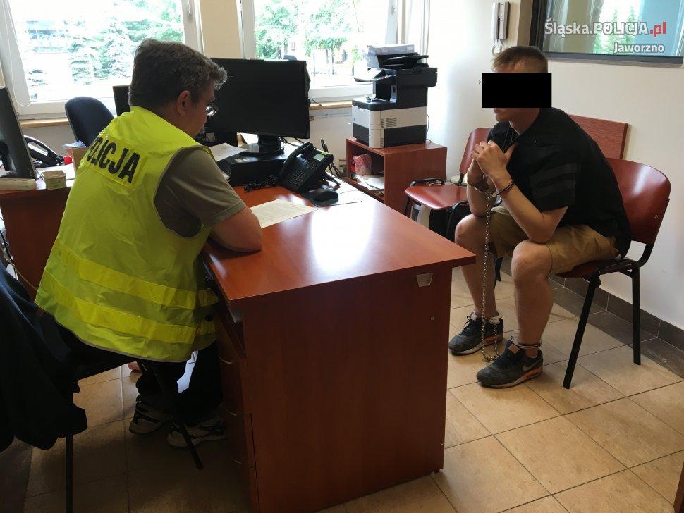 Miał 7 gramów marihuany. Został zatrzymany przez policję