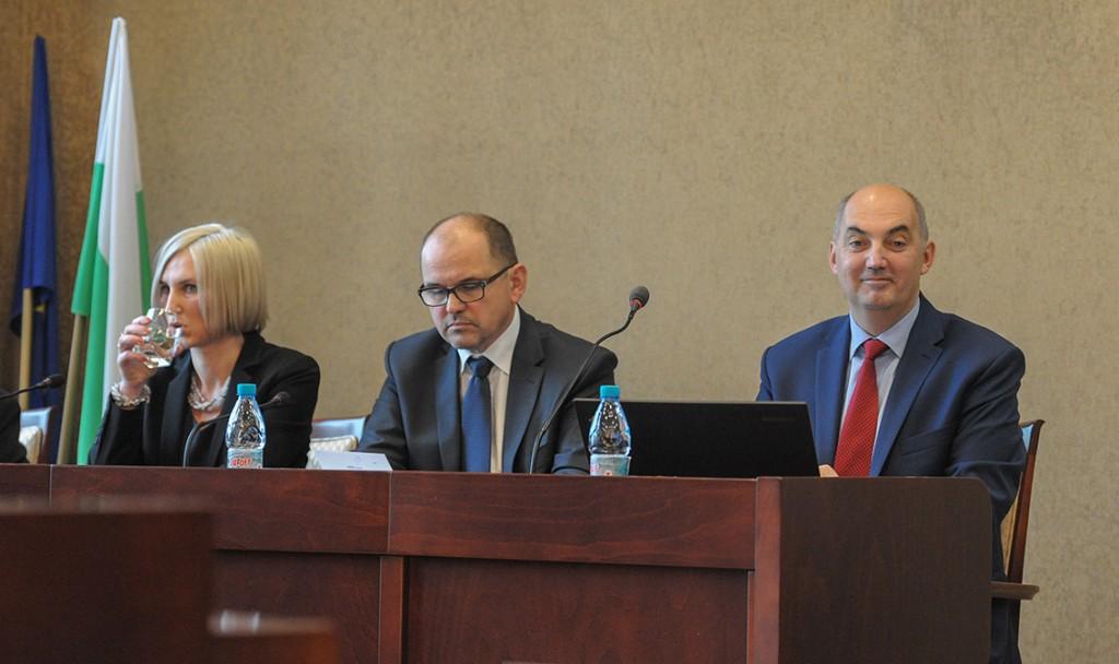 Zobacz ile zarabiają prezydenci, prezesi i dyrektorzy w Jaworznie