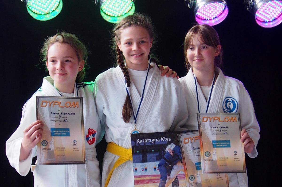 Kolejne złote medale zawodników Guja Jiujutsu w turniejach judo