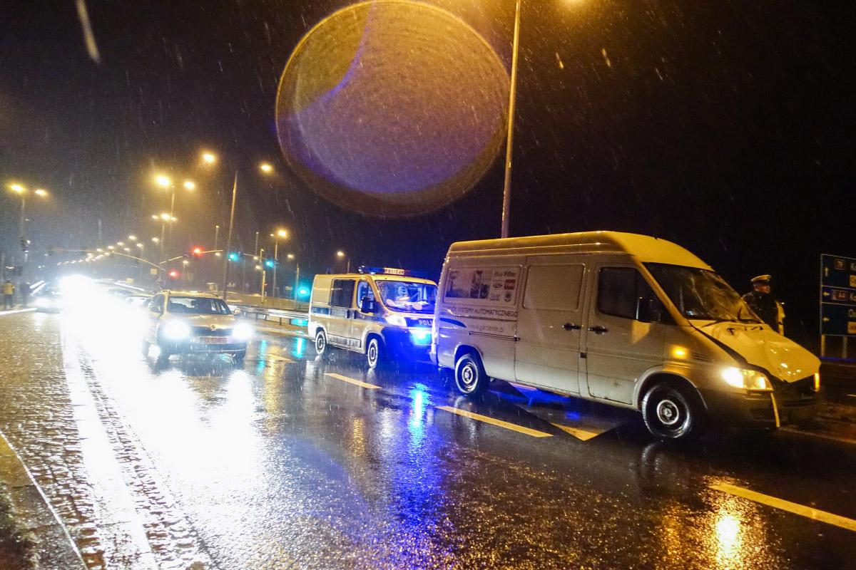 Potrącony przez samochód 29-latek przegrał walkę o życie