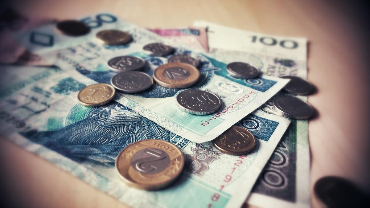 Tańsze polisy OC na Święta?