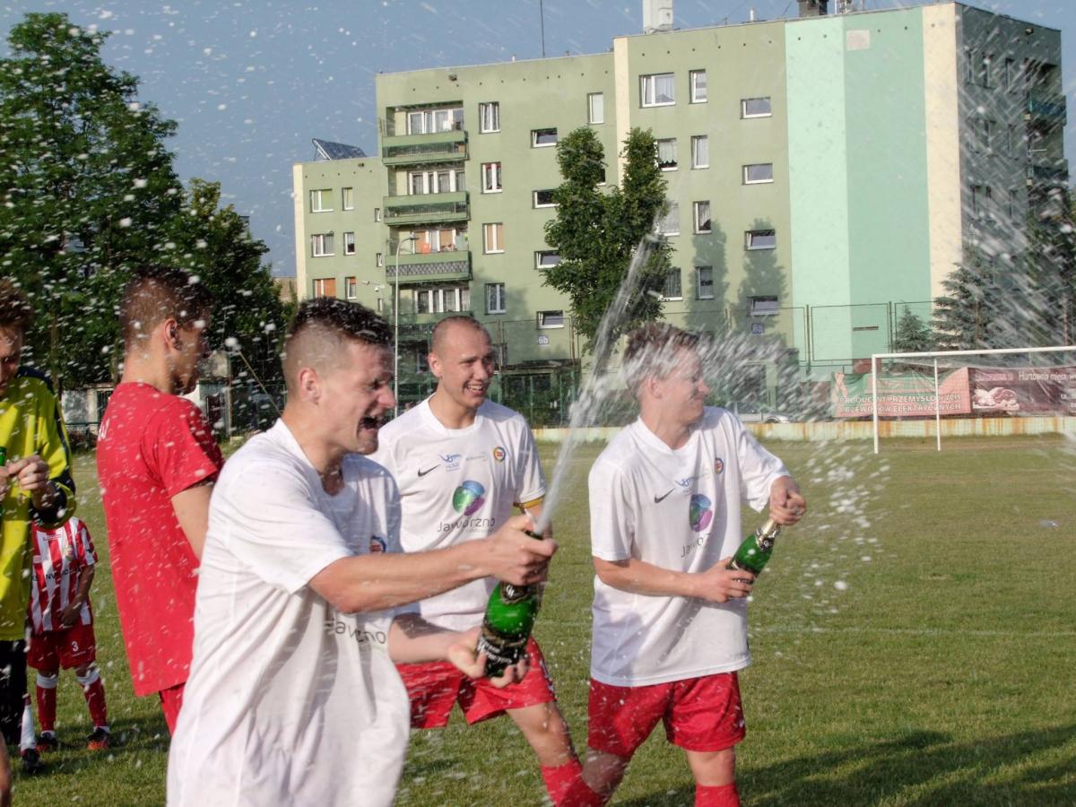 Rezerwy Szczakowianki bez awansu? Walka przy „zielonym stoliku”