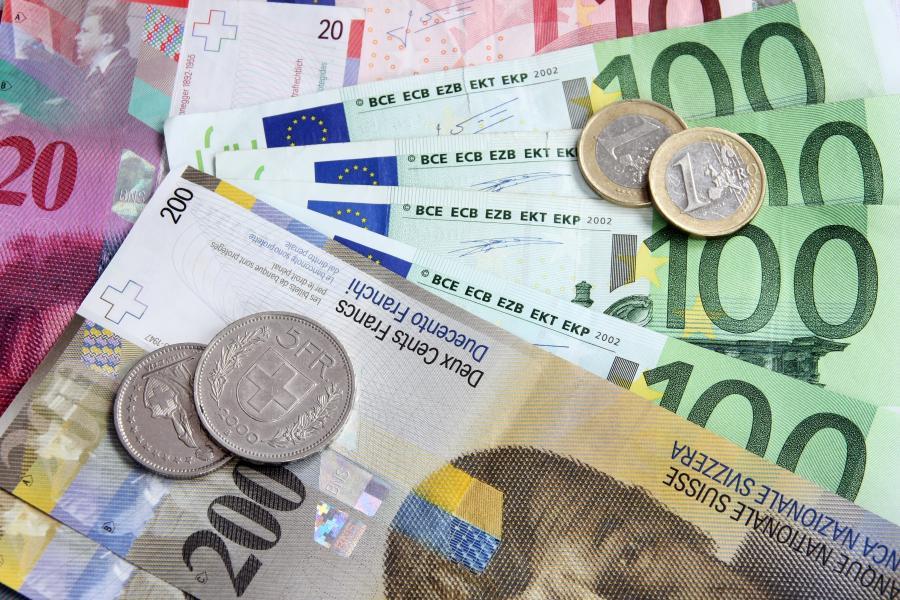 Bez straty czasu i pieniędzy - walutę wymieniaj w e-kantorach