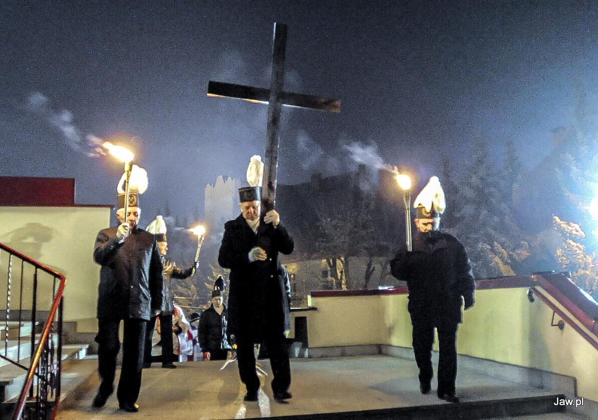 Droga Krzyżowa wokół Kolegiaty