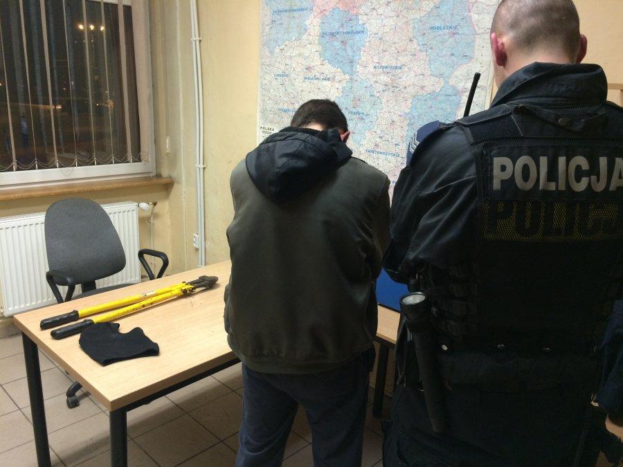 Włamywacz w rękach policji