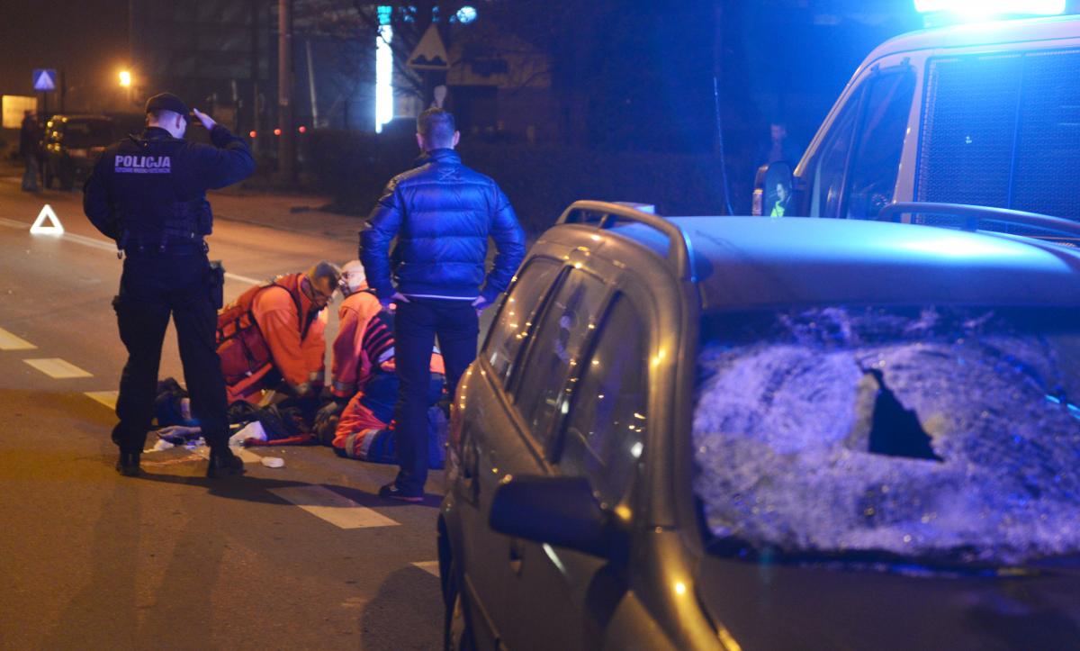 Wypadek na Azotce. Nie żyje 72-letni mężczyzna