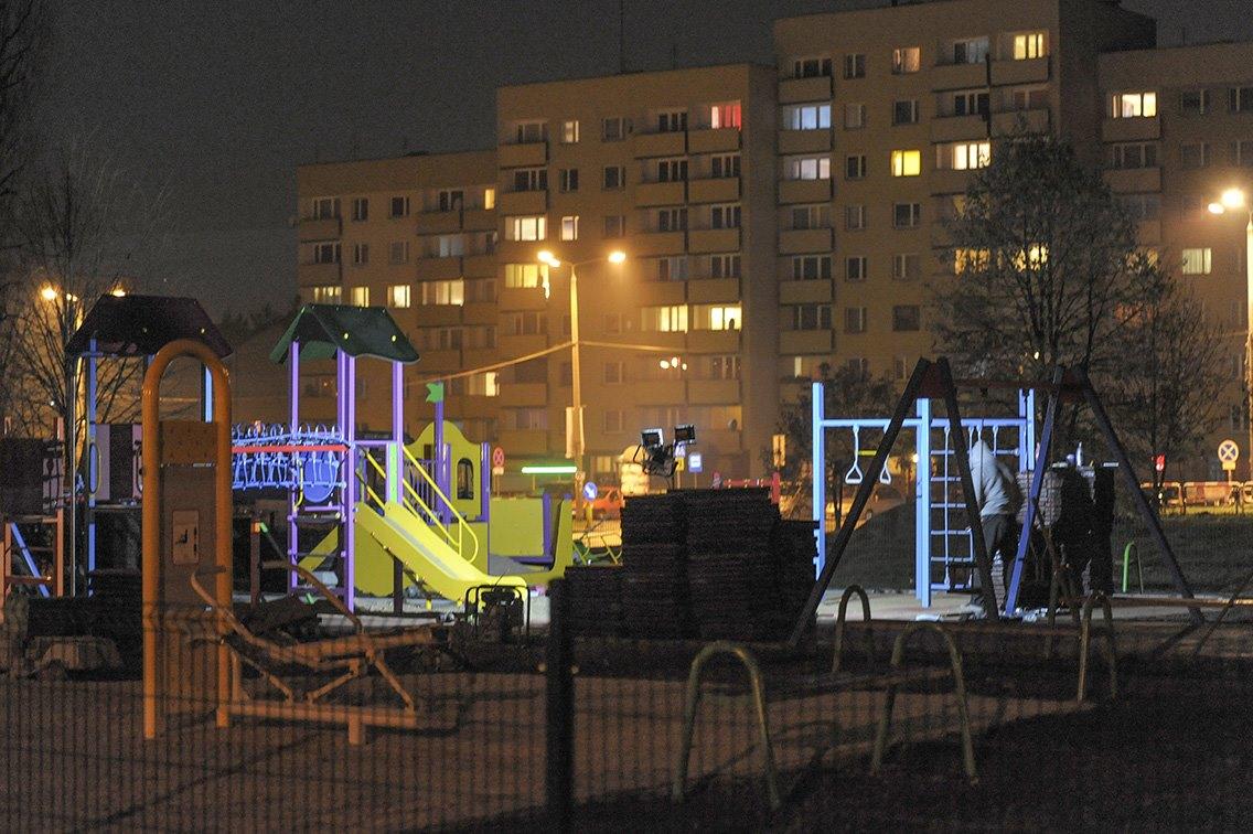 Kolejny plac zabaw na zimę