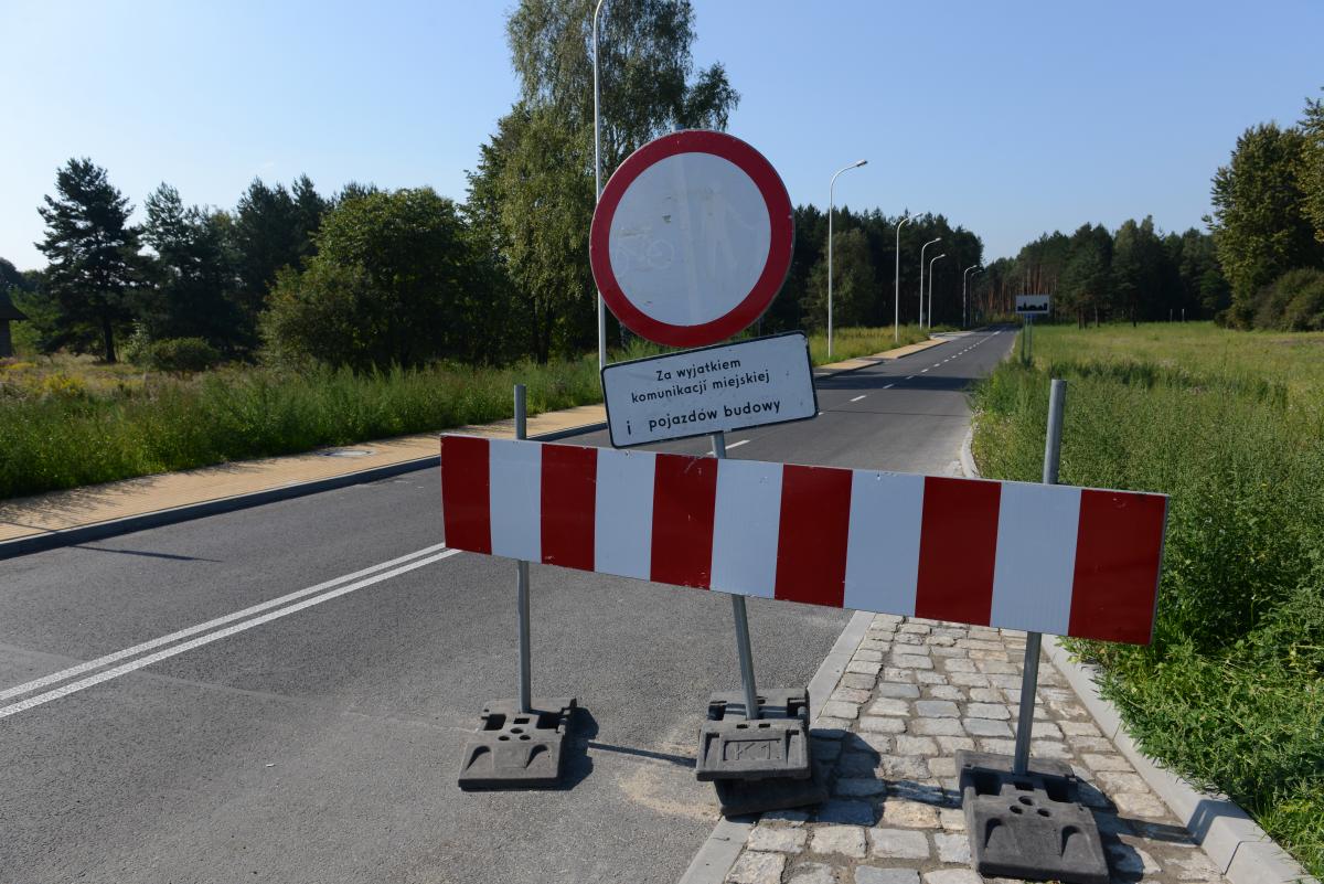 Mieszkańcy pytają: kiedy ul. Kaczeńców będzie otwarta?
