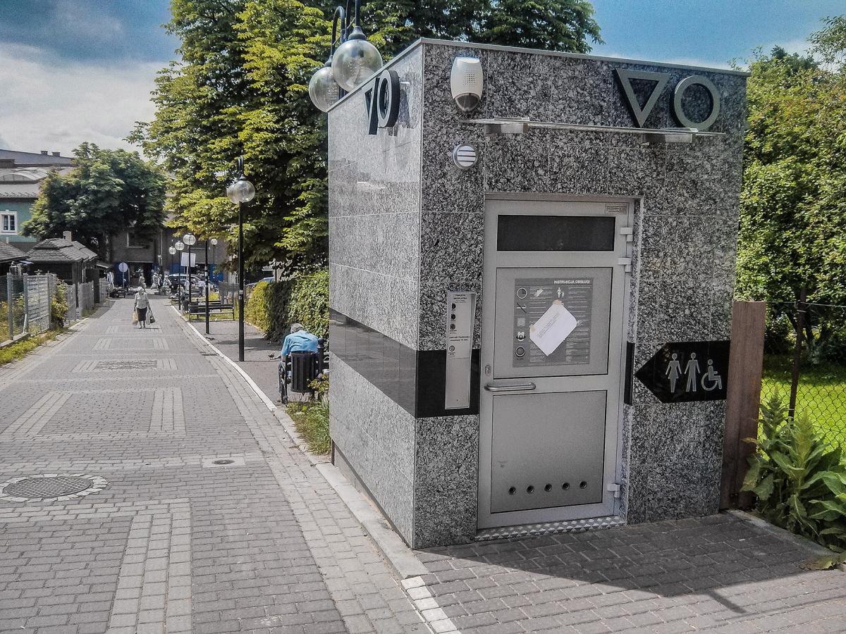 Czy NASA wyprzedzi jaworznicki magistrat?