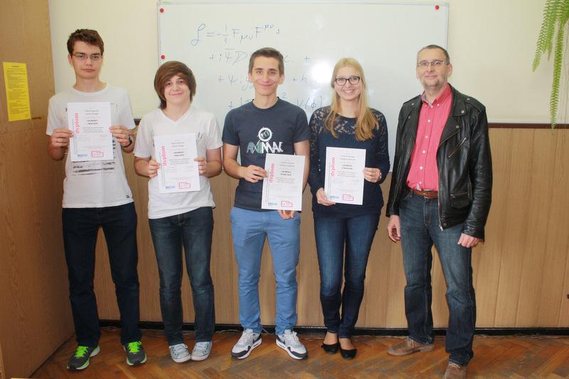 Sukces uczniów II LO wojewódzkim konkursie fizycznym