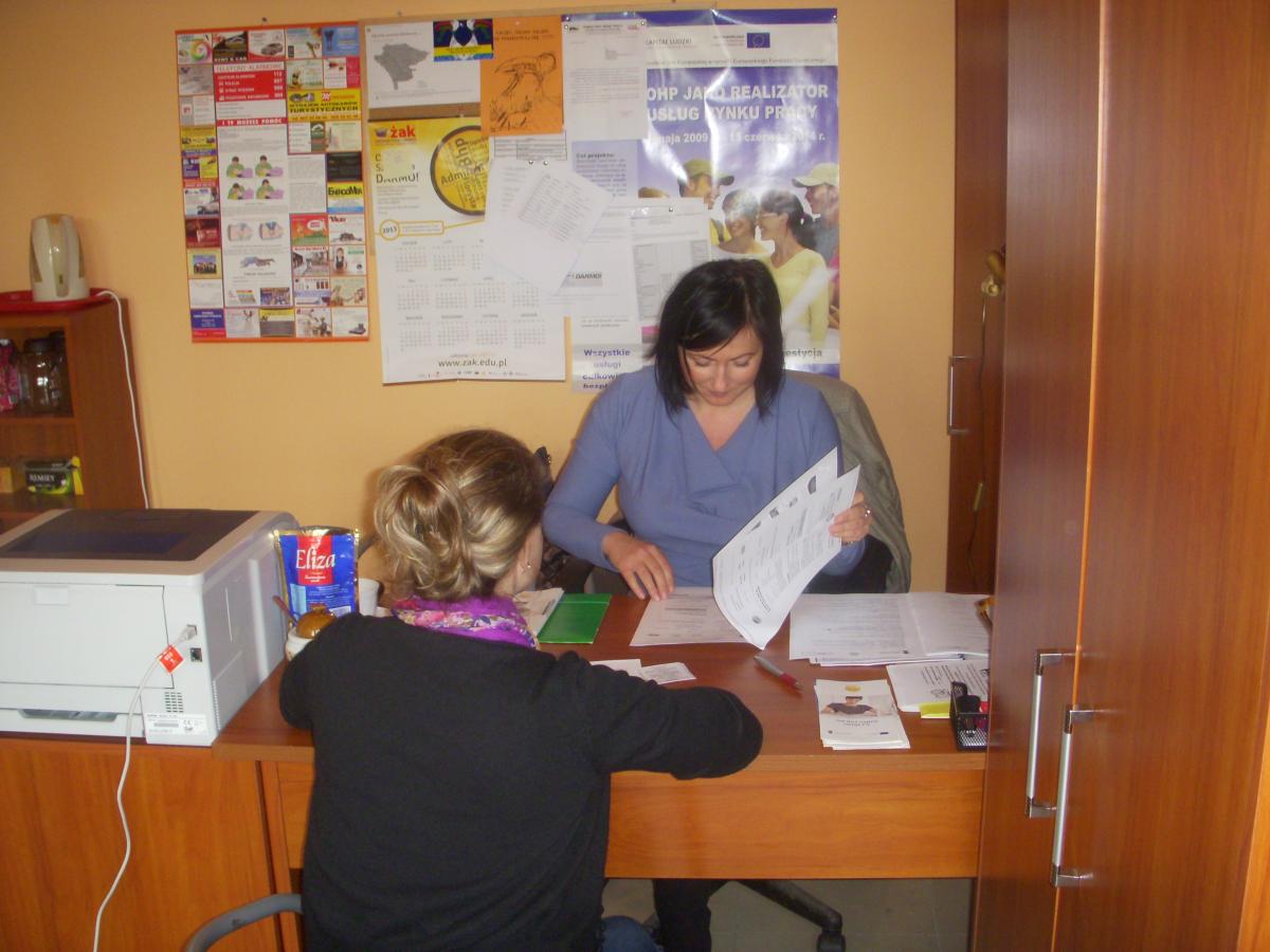 Jesteś kobietą i szukasz pracy? Przyjdź do Punktu Pośrednictwa Pracy