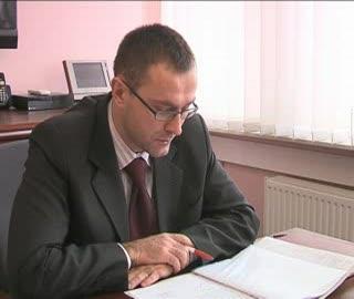 Przetarg - kolejne materiały dla urzędników