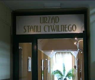 Moda na ślub w wakacje