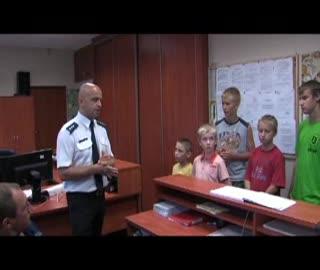 Półkoloniści spotkali się z policjantami