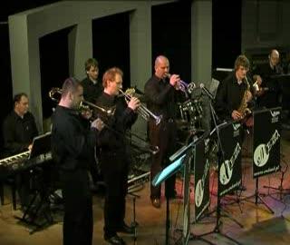 Środowe granie z  „eM -Band”