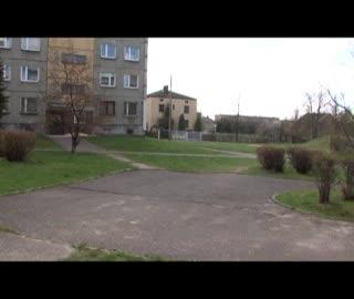 Dzieci się nudzą na Towarowej
