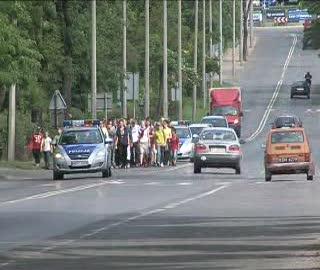 Miej uszy szeroko otwarte