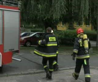 Strażacy mieli utrudniony dojazd