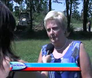 Powstaje nowoczesne boisko w Długoszynie