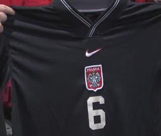 Aukcja WOŚP: Koszulka reprezentacji Polski + bluza