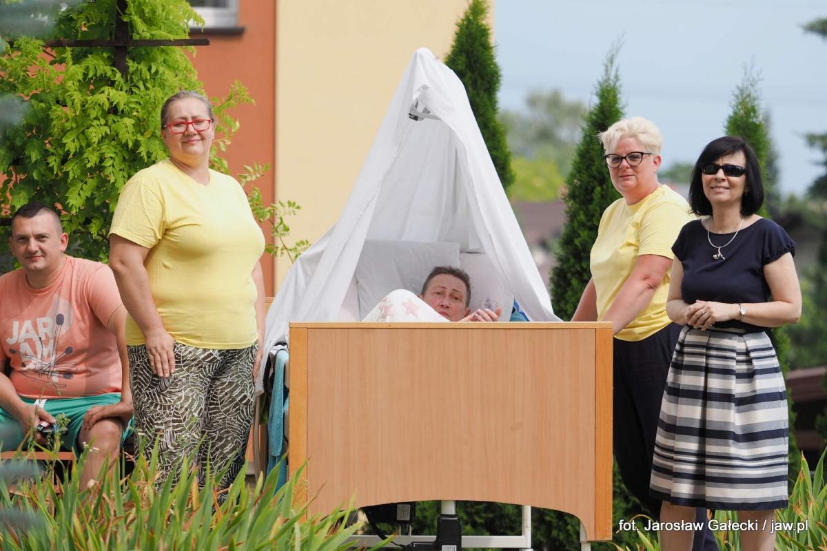 Letni koncert ogrodowy w hospicjum