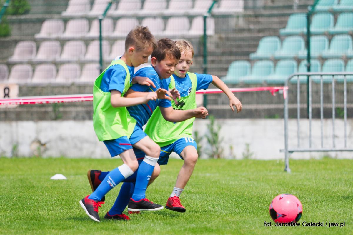 Świętowali Dzień Dziecka na murawie