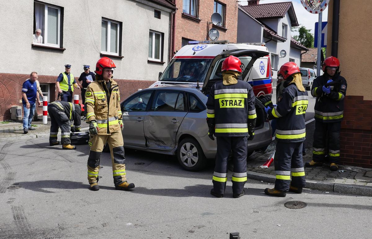 Skody zderzyły się na skrzyżowaniu