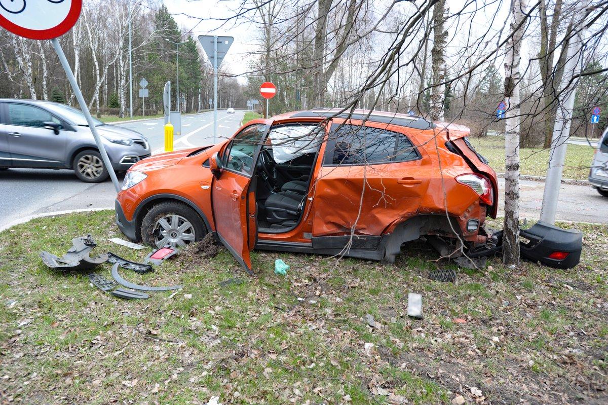 Wjechał w Subaru, bo nie zatrzymał się na stopie