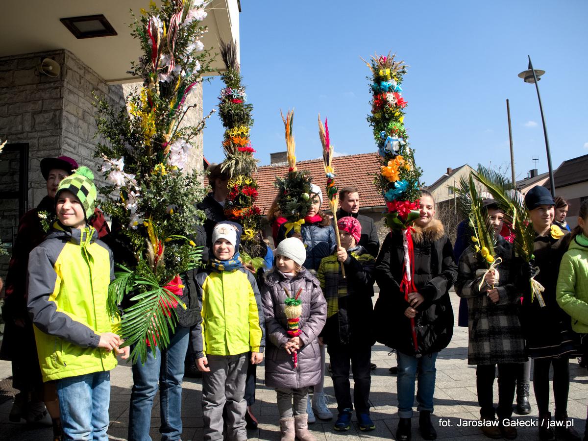 Niedziela Palmowa - konkurs na najpiękniejszą palmę.