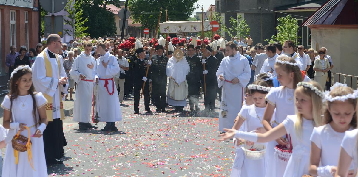 Boże Ciało - ulicami przeszły procesje