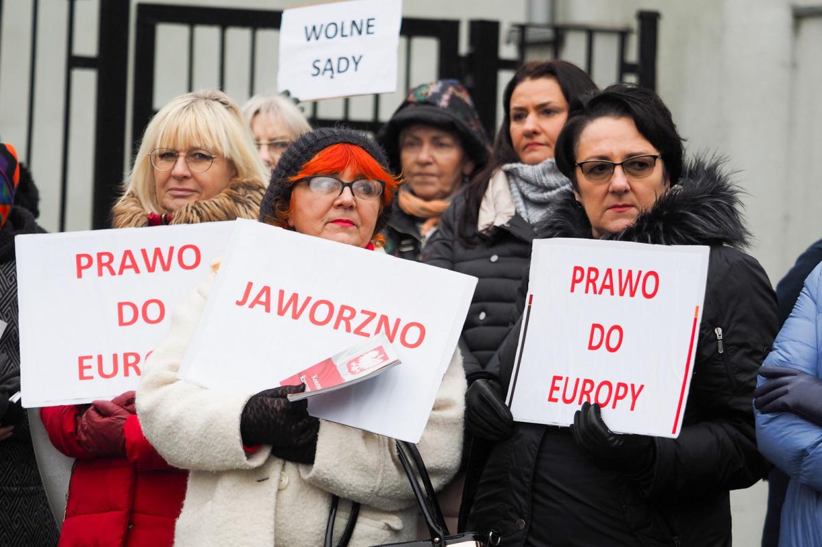 Protest pod jaworznickim Sądem Rejonowym