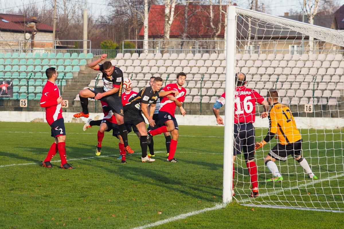 Szczakowianka gromi na koniec jesieni